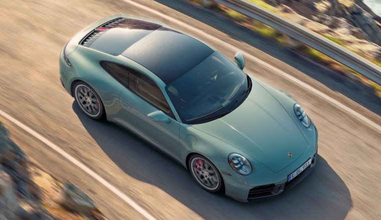 Porsche expands 992 Carrera 4S lineup