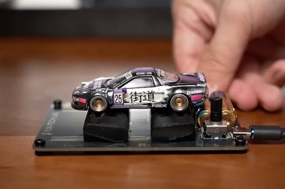 Your Desk Needs This Hot Wheels Dyno