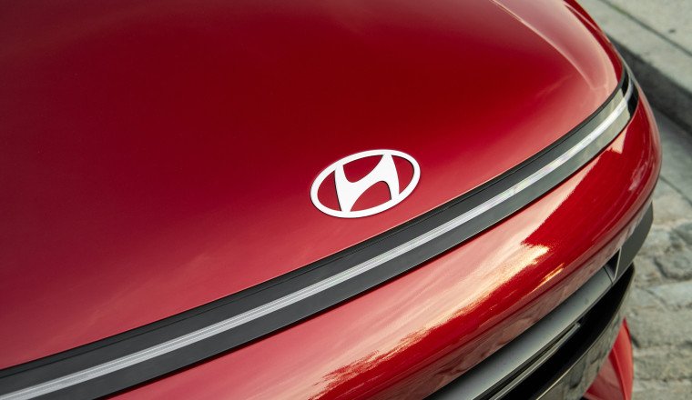 Hyundai accuses dealer of publishing ‘factual inaccuracies’ over showroom closure