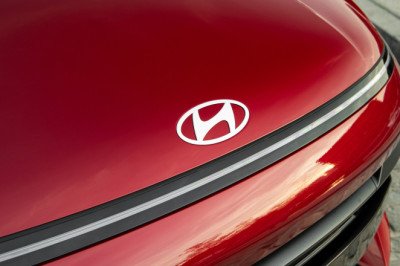 Hyundai accuses dealer of publishing ‘factual inaccuracies’ over showroom closure