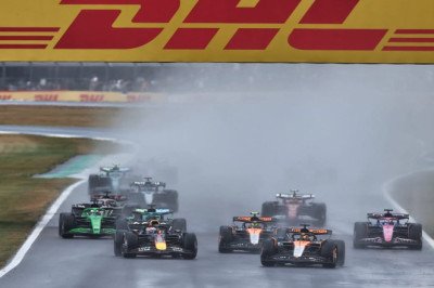 Piastri already on F1 officials' radar before race-losing incident