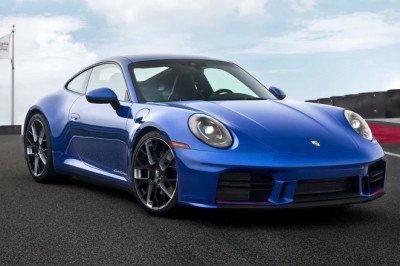 The Porsche 911 Club Coupe Is a Carrera T, But Rarer