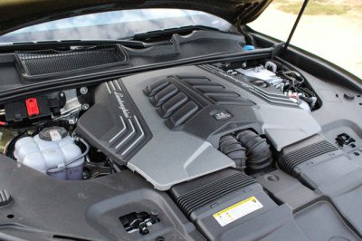 Lamborghini Walks Back Urus EV, Plans Hybrid Instead