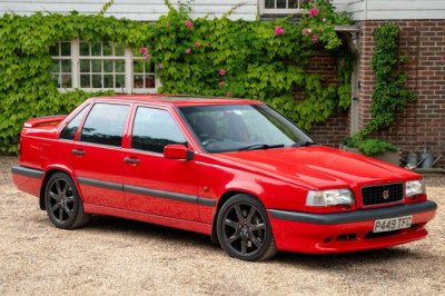 No-reserve, manual Volvo 850 R | PH Auction Block