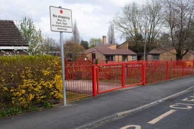 Parking rule that landed driver with 'foreign disabled badge' £100 fine during school run