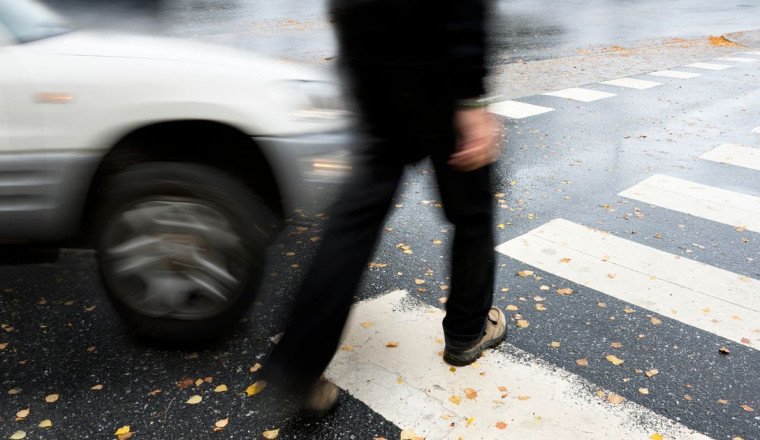 Drivers issued pedestrian warning as little-known rule risks £100 fines