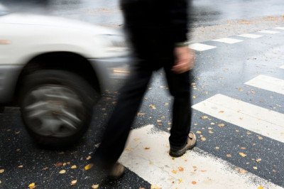 Drivers issued pedestrian warning as little-known rule risks £100 fines