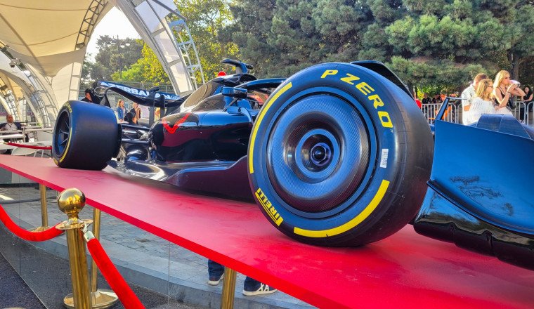 F1 Tire Colors Explained: What Each Stripe Means