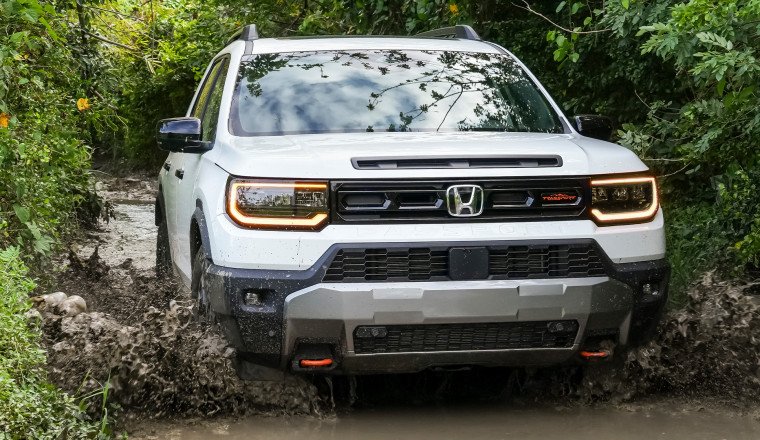 Nissan Could Build Honda Pickup Trucks in the USA