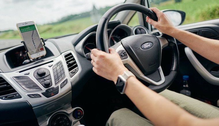 UK drivers urged to do 'strange' thing during the heatwave